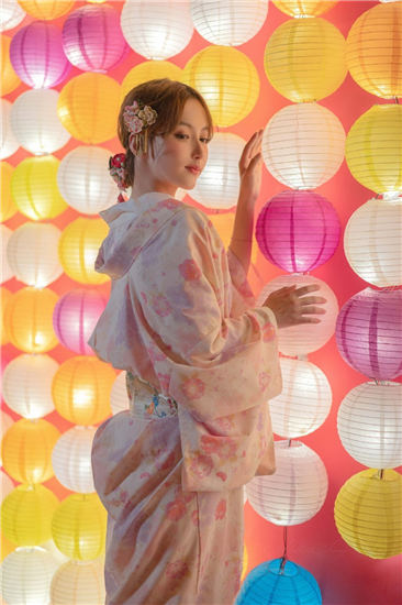 蕾丝丝瓜秋葵草莓榴莲绿巨人安卓版