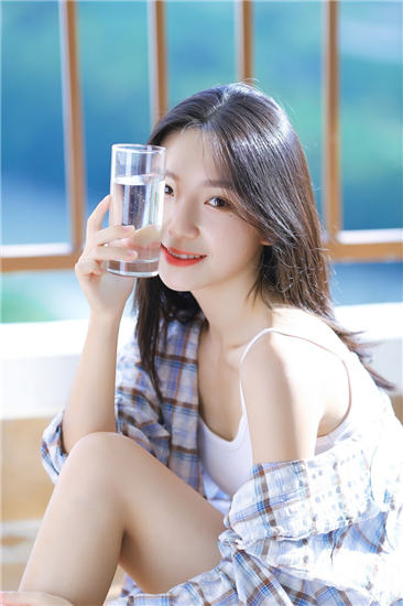 蝌蚪黄瓜草莓秋葵绿巨人榴莲观看