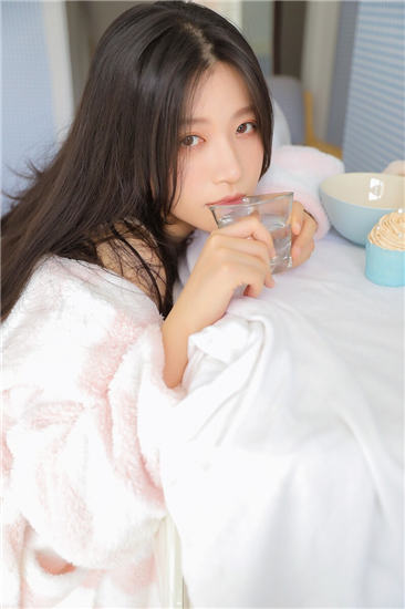 草莓秋葵榴莲樱桃芭乐